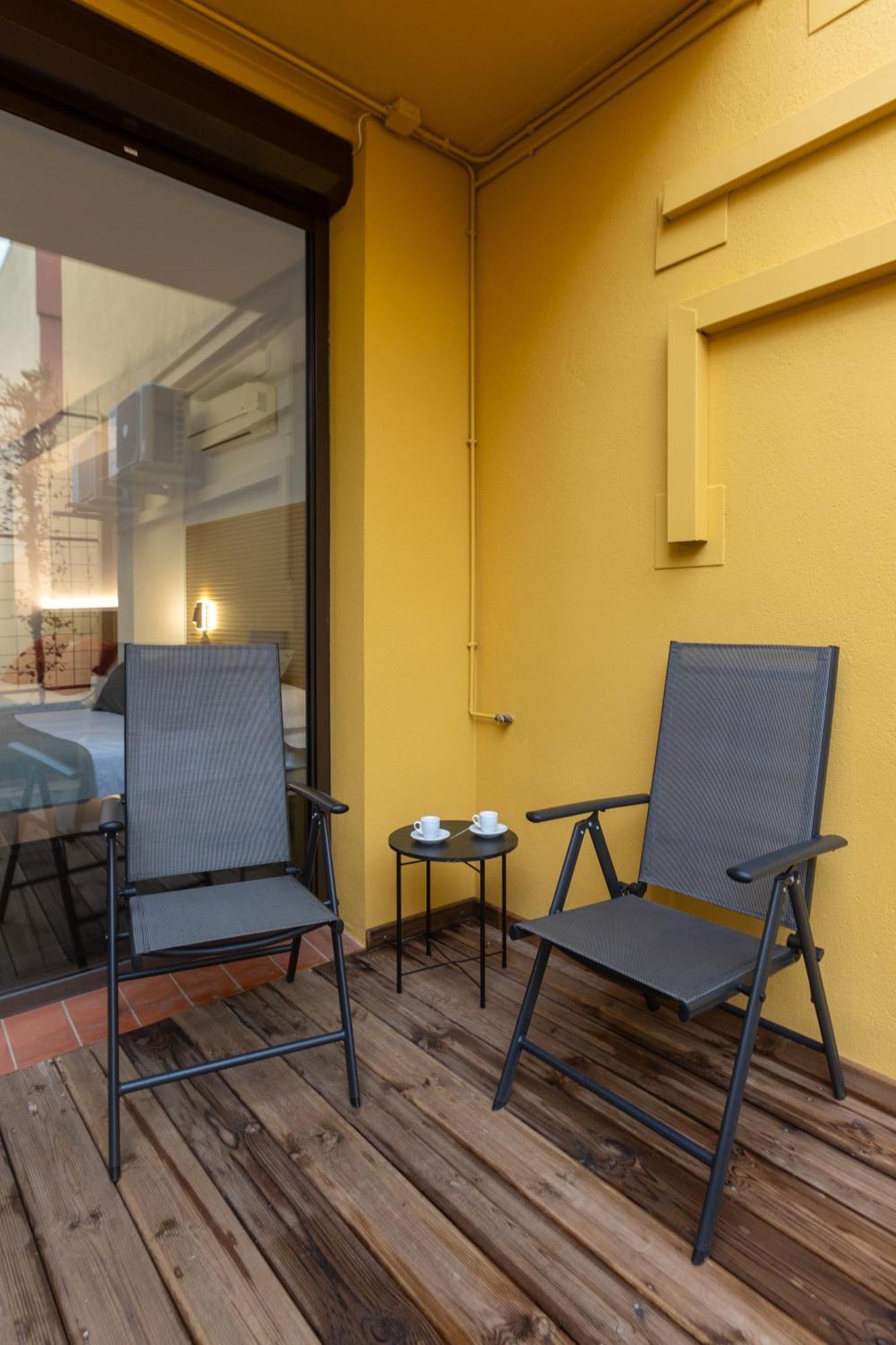 Apartamentos Enfrente Del Museo Dali Figueres  Zimmer foto